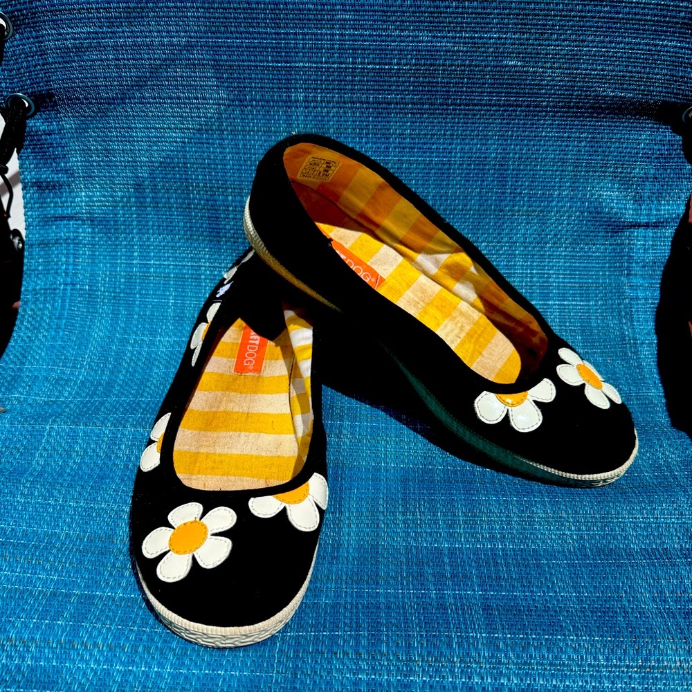 Rocket Dog flats